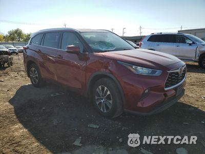 Czwarte zdjęcie samochodu z boku: 2020 TOYOTA HIGHLANDER XLE VIN:5TDGZRBH0LS505534 - miniatura