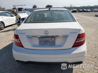 Zdjęcie 6 z 12 samochodu: 2013 MERCEDES-BENZ 300-CLASS VIN:WDDGF8AB1DA783752 - miniatura