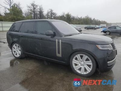 Czwarte zdjęcie samochodu z boku: 2023 LAND ROVER RANGE ROVER SE VIN:SALKP9FU2PA088128 - miniatura