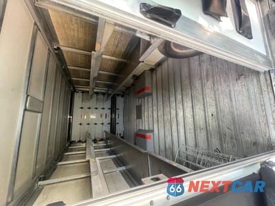 Zdjęcie 6 z 10 samochodu: 2013 ISUZU NPR VIN:JALB4T177D7W01668 - miniatura