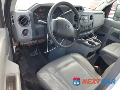 Zdjęcie 8 z 12 samochodu: 2014 FORD ECONOLINE E150 VAN VIN:1FTNE1EW3EDA18504 - miniatura