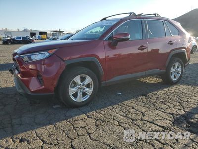 2021 TOYOTA RAV4 XLE 2T3W1RFV0MW158757 - główne zdjęcie licytacji z USA - miniatura