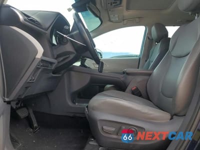 Zdjęcie 7 z 13 samochodu: 2021 TOYOTA SIENNA XLE VIN:5TDYRKEC6MS045471 - miniatura