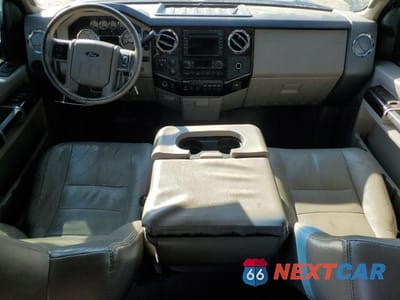 Zdjęcie 8 z 13 samochodu: 2008 FORD F350 SRW SUPER DUTY VIN:1FTWW31R08EC18056 - miniatura