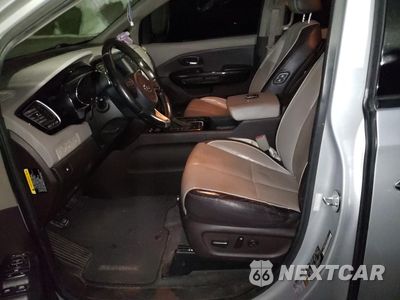 Zdjęcie 7 z 13 samochodu: 2017 KIA SEDONA SXL VIN:KNDME5C10H6273050 - miniatura