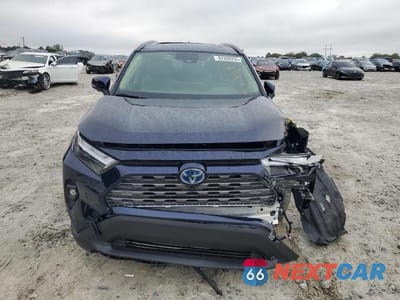 Piąte zdjęcie samochodu w środku: 2024 TOYOTA RAV4 LIMITED VIN:JTMD6RFV1RD148266 - miniatura