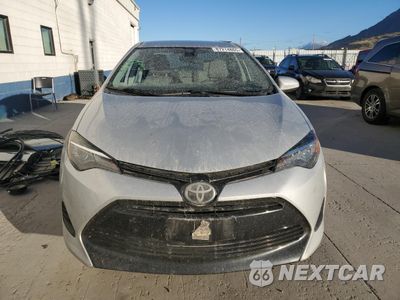 Piąte zdjęcie samochodu w środku: 2019 TOYOTA COROLLA L VIN:5YFBURHE2KP907939 - miniatura