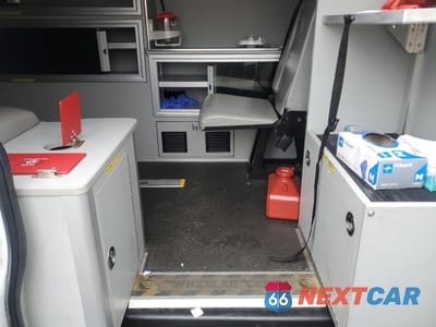 Zdjęcie 11 z 14 samochodu: 2022 CHEVROLET EXPRESS G3500 VIN:1GBZGHC74N1236103 - miniatura