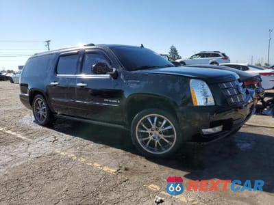 Czwarte zdjęcie samochodu z boku: 2014 CADILLAC ESCALADE ESV PREMIUM VIN:1GYS4JEF0ER143480 - miniatura