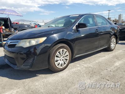 2013 TOYOTA CAMRY L 4T1BF1FK2DU205898 - główne zdjęcie licytacji z USA - miniatura