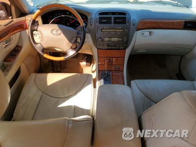 Zdjęcie 8 z 14 samochodu: 2003 LEXUS LS 430 VIN:JTHBN30F230116304 - miniatura