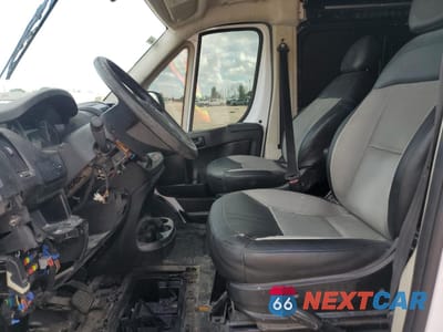 Zdjęcie 7 z 14 samochodu: 2017 RAM PROMASTER 1500 1500 STANDARD VIN:3C6TRVAG0HE524979 - miniatura