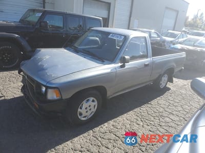 1993 TOYOTA PICKUP 1/2 TON SHORT WHEELBASE STB 4TARN81A6PZ090139 - główne zdjęcie licytacji z USA - miniatura