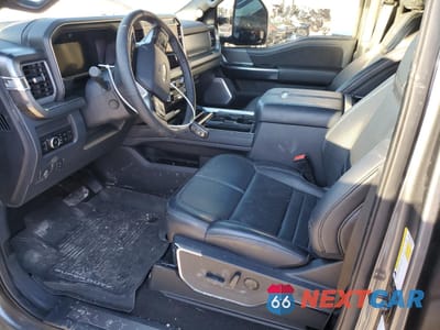 Zdjęcie 7 z 13 samochodu: 2025 FORD F350 SUPER DUTY VIN:1FT8W3BM1SEC36679 - miniatura