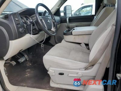 Zdjęcie 7 z 11 samochodu: 2008 CHEVROLET SILVERADO K1500 VIN:1GCEK19Y38Z247888 - miniatura
