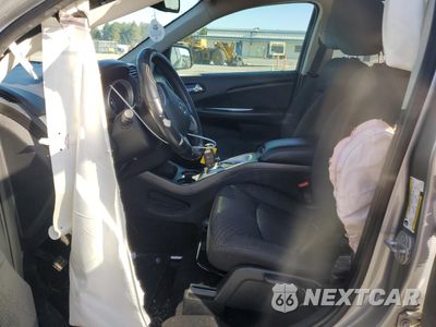 Zdjęcie 7 z 14 samochodu: 2018 DODGE JOURNEY SE VIN:3C4PDCAB2JT510245 - miniatura