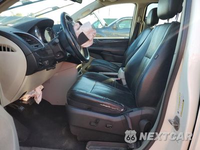 Zdjęcie 7 z 16 samochodu: 2011 CHRYSLER TOWN & COUNTRY TOURING L VIN:2A4RR8DG3BR745718 - miniatura