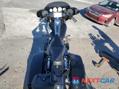 Zdjęcie 6 z 10 samochodu: 2016 HARLEY-DAVIDSON FLHXS STREET GLIDE SPECIAL VIN:1HD1KRM37GB629212 - miniatura