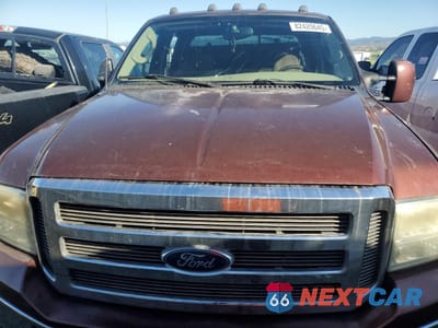 Piąte zdjęcie samochodu w środku: 2005 FORD F350 SUPER DUTY VIN:1FTWW33P15EC41661 - miniatura