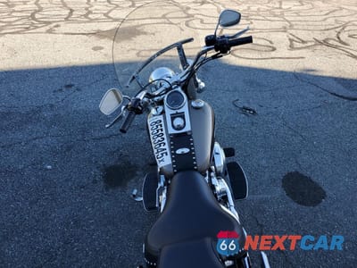 Zdjęcie 6 z 8 samochodu: 2004 HARLEY-DAVIDSON FLSTCI VIN:1HD1BWB124Y053604 - miniatura