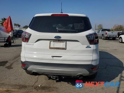 Zdjęcie 6 z 12 samochodu: 2017 FORD ESCAPE SE VIN:1FMCU9GD5HUB45551 - miniatura