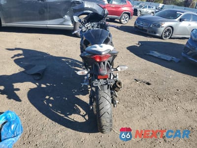 Czwarte zdjęcie samochodu z boku: 2014 KAWASAKI EX300 B VIN:JKAEX8B15EA005177 - miniatura