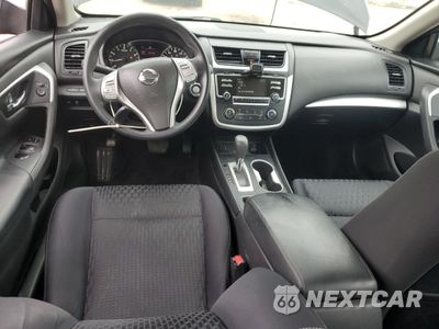 Zdjęcie 8 z 12 samochodu: 2016 NISSAN ALTIMA 2.5 VIN:1N4AL3AP5GC251863 - miniatura