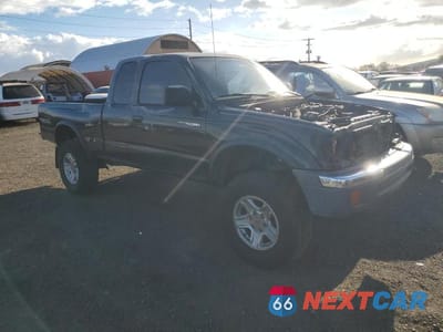 Czwarte zdjęcie samochodu z boku: 2000 TOYOTA TACOMA XTRACAB PRERUNNER VIN:5TESN92N1YZ713170 - miniatura