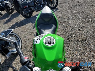 Piąte zdjęcie samochodu w środku: 2025 KAWASAKI EX500 H VIN:ML5EXGH12SDA40547 - miniatura