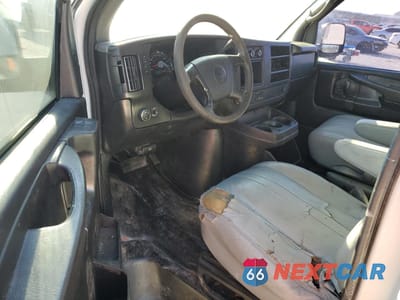 Zdjęcie 8 z 12 samochodu: 2014 CHEVROLET EXPRESS G1500 VIN:1GCSGAFX5E1170886 - miniatura