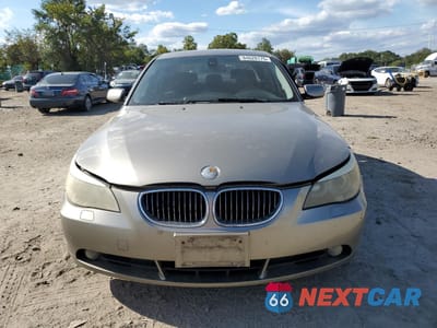 Piąte zdjęcie samochodu w środku: 2007 BMW 530 XI VIN:WBANF73517CU22272 - miniatura