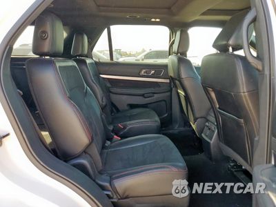 Zdjęcie 11 z 16 samochodu: 2019 FORD EXPLORER XLT VIN:1FM5K7D85KGB06877 - miniatura