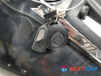 Zdjęcie 8 z 9 samochodu: 2012 HARLEY-DAVIDSON FLHTK ELECTRA GLIDE ULTRA LIMITED VIN:1HD1KEM33CB644549 - miniatura