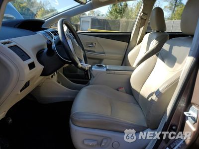 Zdjęcie 7 z 14 samochodu: 2016 TOYOTA PRIUS V VIN:JTDZN3EU0GJ047023 - miniatura