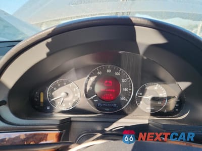 Zdjęcie 9 z 12 samochodu: 2005 MERCEDES-BENZ E 320 CDI VIN:WDBUF26J45A761738 - miniatura