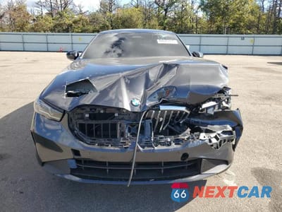 Piąte zdjęcie samochodu w środku: 2025 BMW 530 XI VIN:WBA53FJ05SCU20298 - miniatura