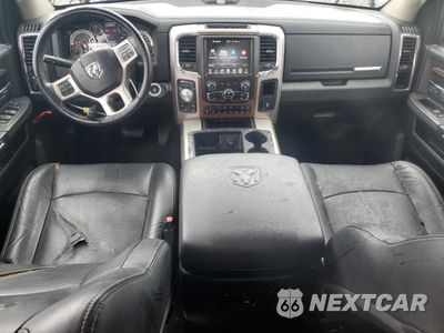 Zdjęcie 8 z 12 samochodu: 2015 RAM 1500 LARAMIE VIN:1C6RR7NTXFS533843 - miniatura