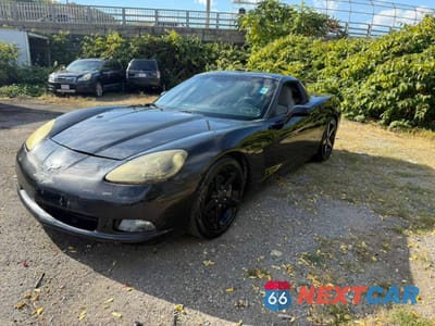 2005 CHEVROLET CORVETTE 1G1YY24U955119527 - główne zdjęcie licytacji z USA - miniatura