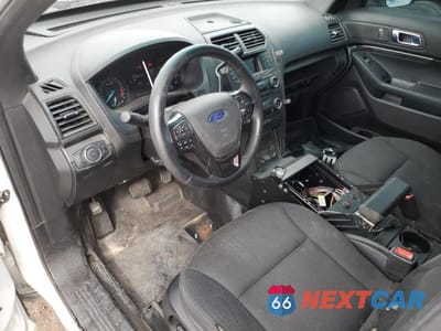 Zdjęcie 8 z 14 samochodu: 2016 FORD EXPLORER POLICE INTERCEPTOR VIN:1FM5K8AT7GGA86735 - miniatura