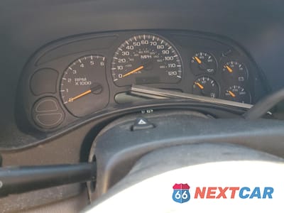 Zdjęcie 9 z 13 samochodu: 2003 CHEVROLET SUBURBAN K1500 VIN:3GNFK16Z43G270825 - miniatura