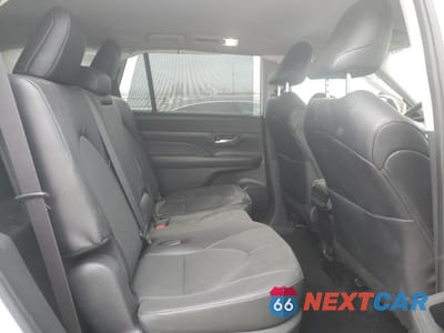 Zdjęcie 11 z 13 samochodu: 2024 TOYOTA GRAND HIGHLANDER XLE VIN:5TDAAAB50RS046731 - miniatura