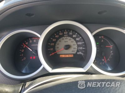 Zdjęcie 9 z 12 samochodu: 2005 TOYOTA TACOMA DOUBLE CAB PRERUNNER LONG BED VIN:5TEKU72N65Z116227 - miniatura