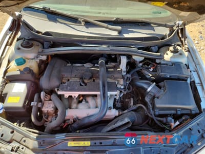 Zdjęcie 11 z 14 samochodu: 2006 VOLVO V70 2.5T VIN:YV1SW592662555227 - miniatura