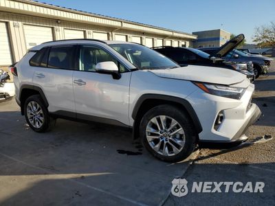 Czwarte zdjęcie samochodu z boku: 2024 TOYOTA RAV4 LIMITED VIN:2T3N1RFV4RW485746 - miniatura