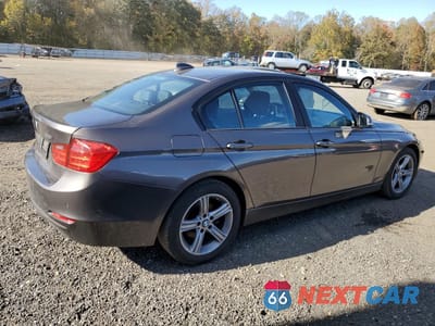 Trzecie zdjęcie samochodu z tyłu: 2015 BMW 328 XI SULEV VIN:WBA3B5G56FNS17468 - miniatura