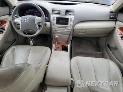 Zdjęcie 8 z 12 samochodu: 2010 TOYOTA CAMRY BASE VIN:4T1BF3EK5AU554031 - miniatura