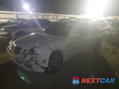 2001 MERCEDES-BENZ E 320 WDBJF65J31B184264 - główne zdjęcie licytacji z USA - miniatura