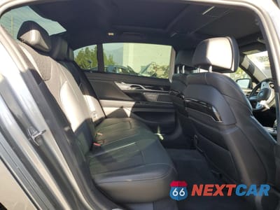 Zdjęcie 10 z 15 samochodu: 2020 BMW 750 XI VIN:WBA7U2C04LGM27863 - miniatura