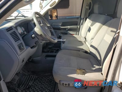 Zdjęcie 7 z 12 samochodu: 2007 DODGE RAM 3500 ST VIN:3D7MX48A67G807135 - miniatura