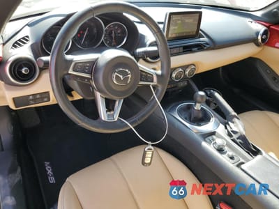 Zdjęcie 8 z 13 samochodu: 2016 MAZDA MX-5 MIATA GRAND TOURING VIN:JM1NDAD71G0100237 - miniatura